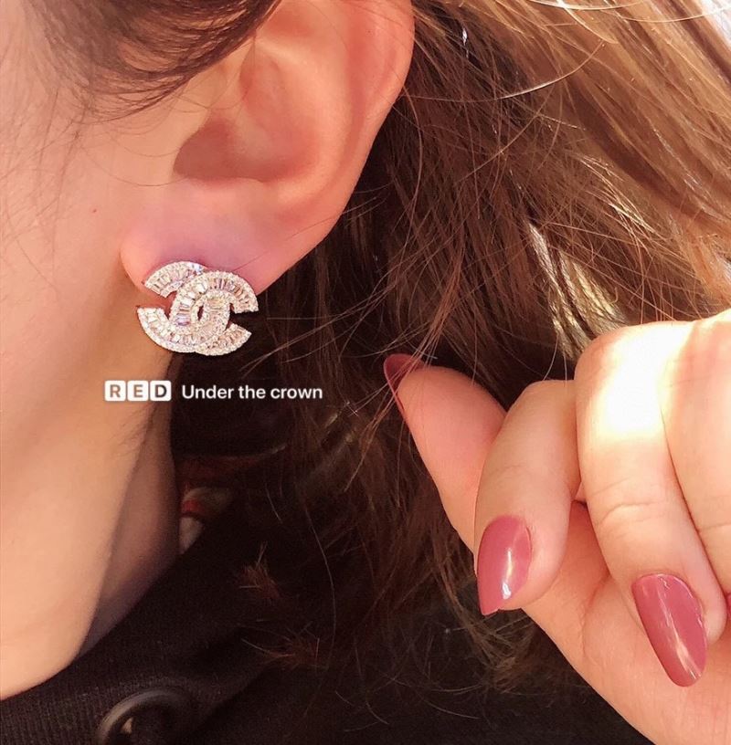 Ch**el earrings